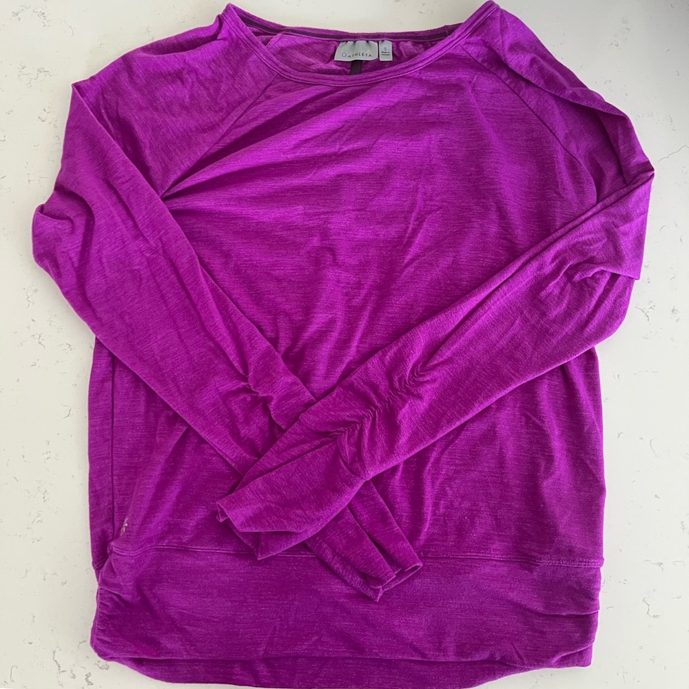 Athleta long sleeve shirt, size small, EUC